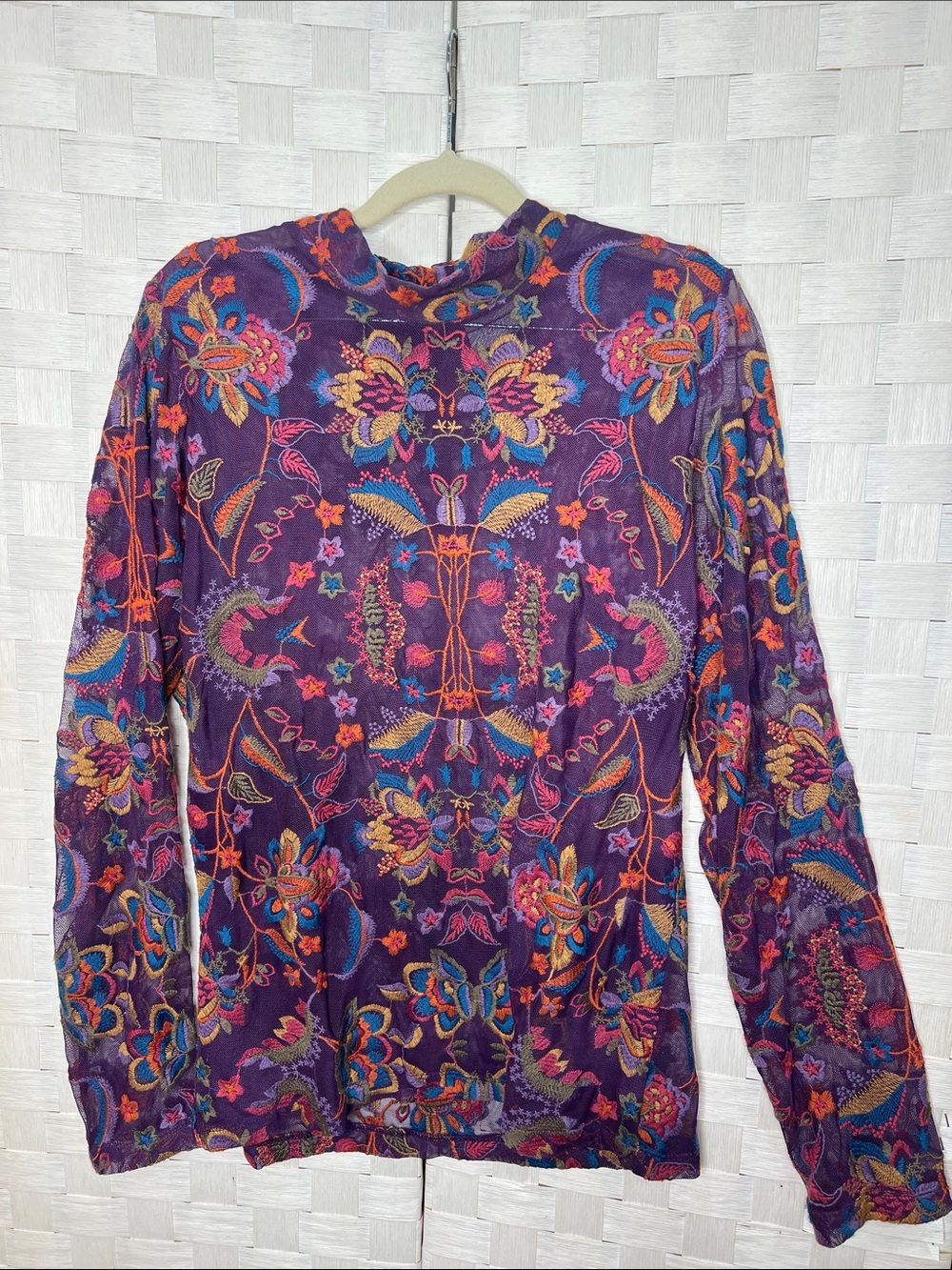 Jade by Johnny Was Purple Floral Embroidered Mesh Top Size 8